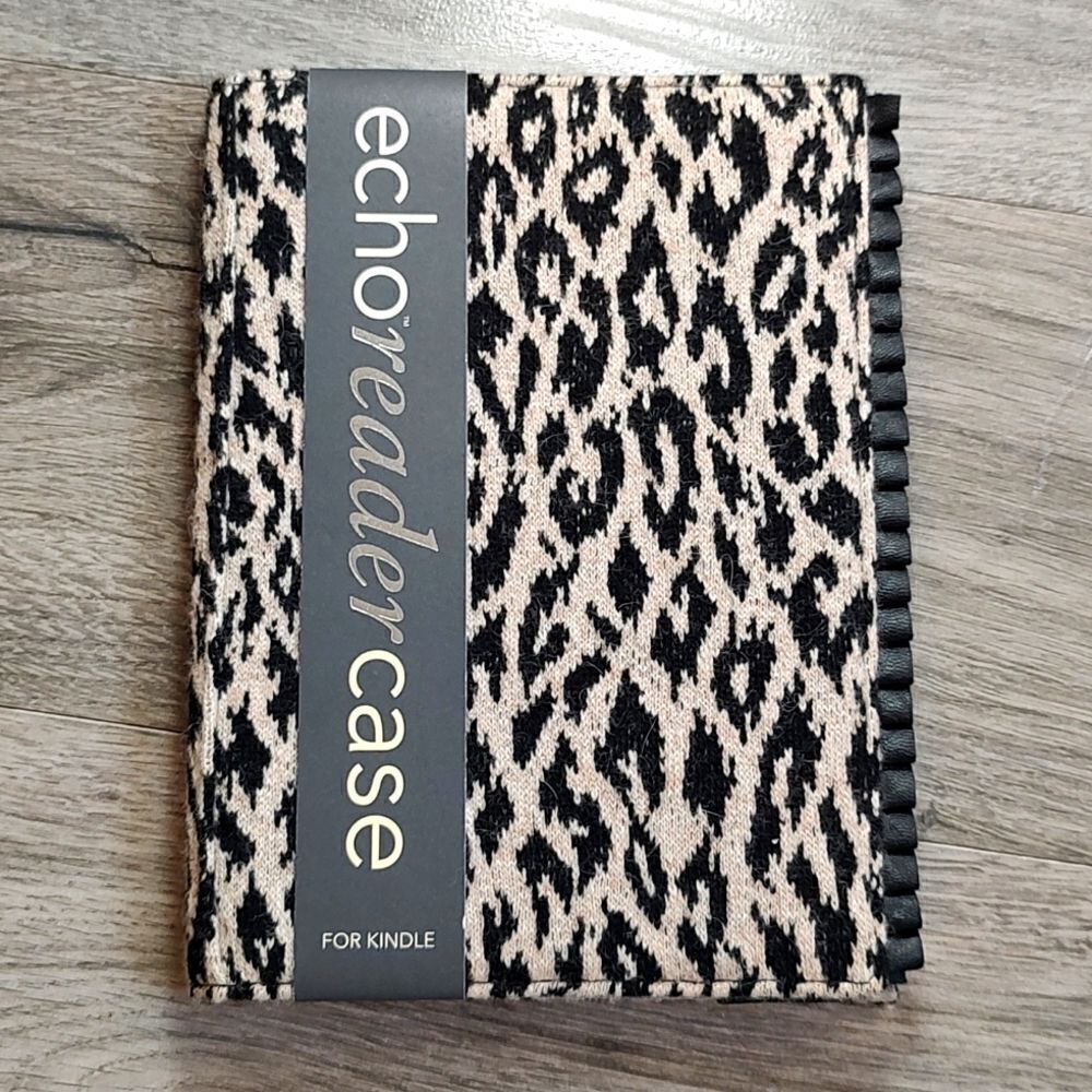 New With Tag Echo Reader Case For Kindle‎